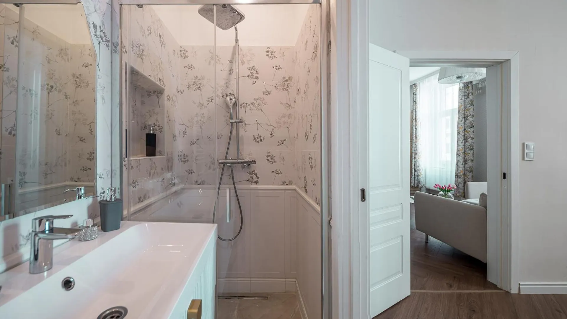 Wesselenyi Elegance Apartment Budapest Hungary